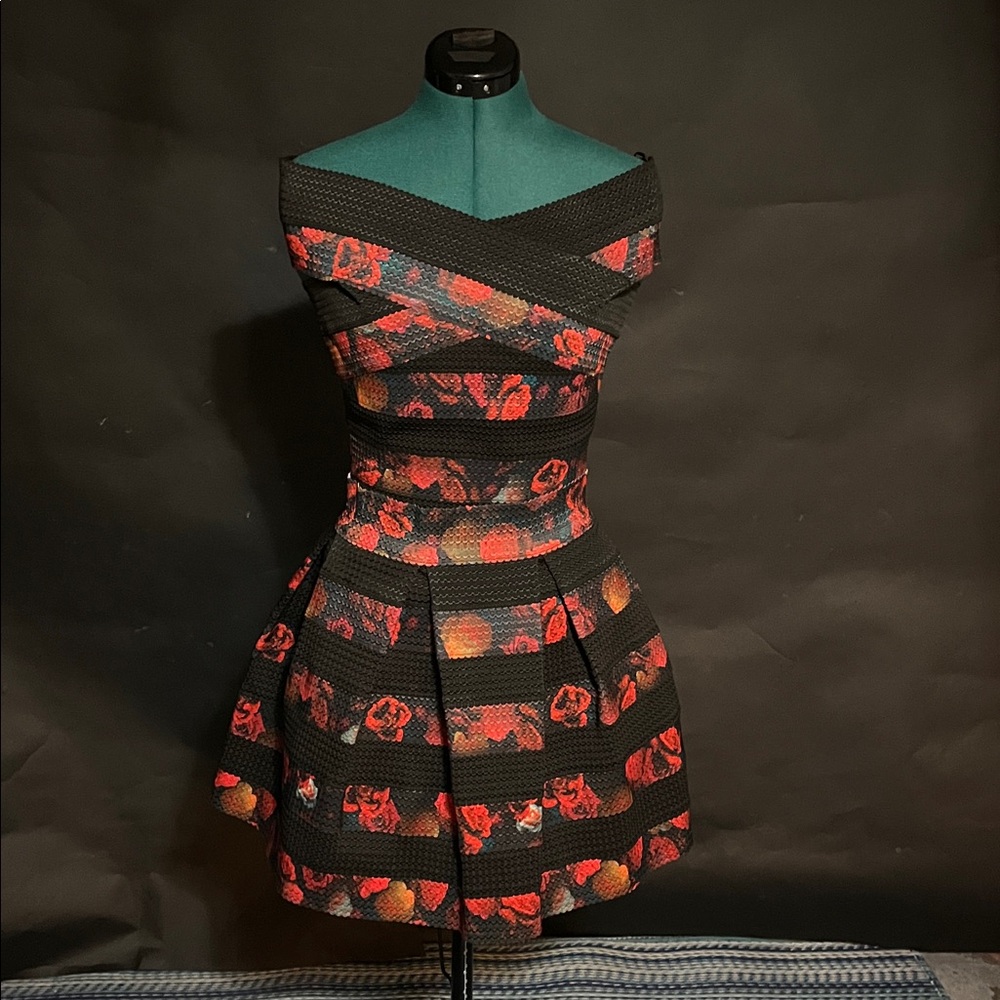 Guess Black and Red Top with Striking Design